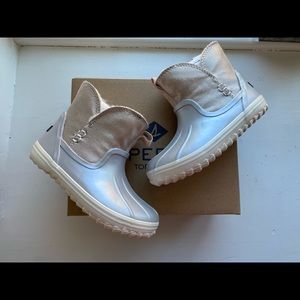 Sperry toddler girls waypoint boots size 6/7/8/9